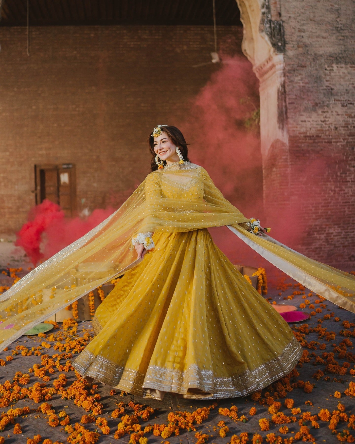 Golden Radiance Chinon Silk Gown Set