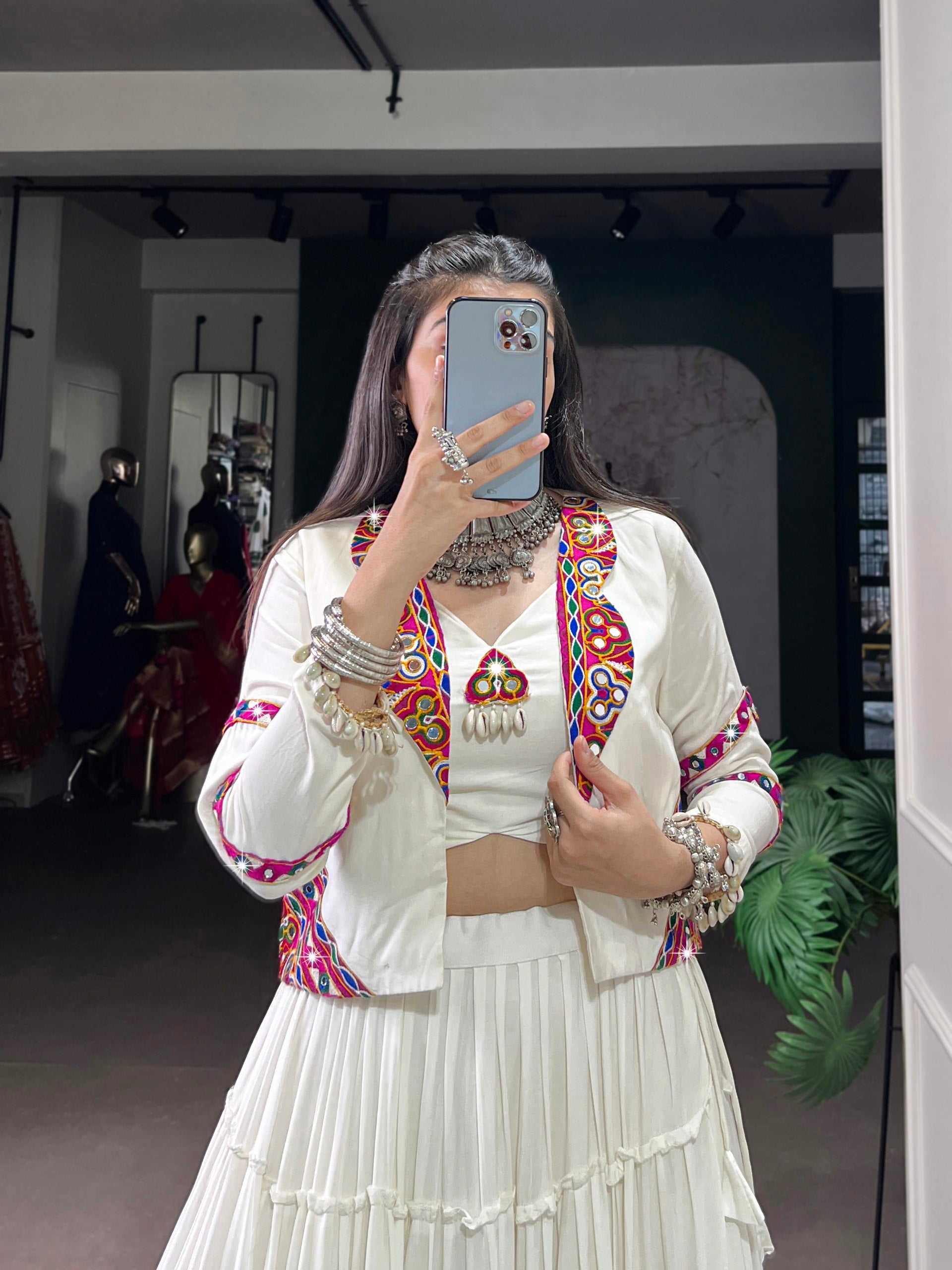 WHITE GAMTHI WORK NAVRATRI LEHENGA WITH JACKET AND BLOUSE