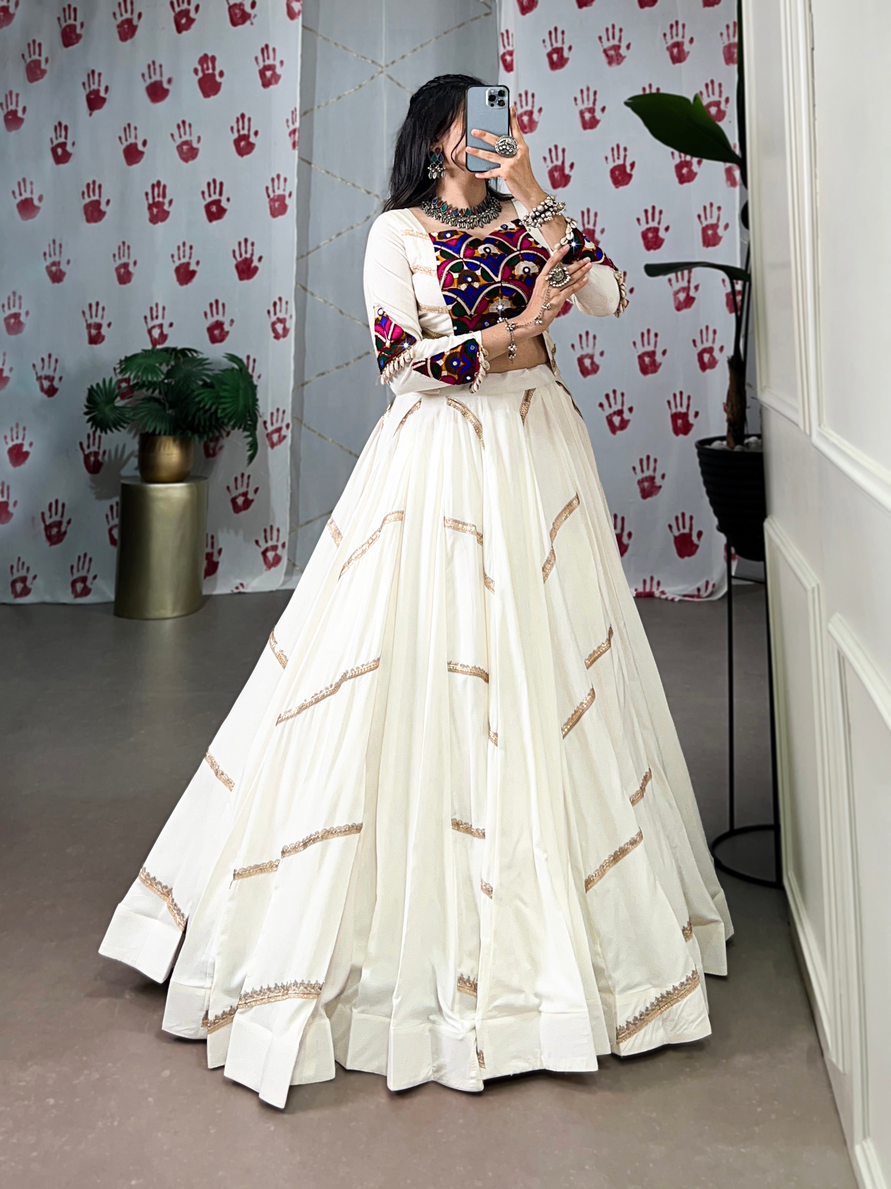 WHITE GAMTHI WORK NAVRATRI LEHENGA