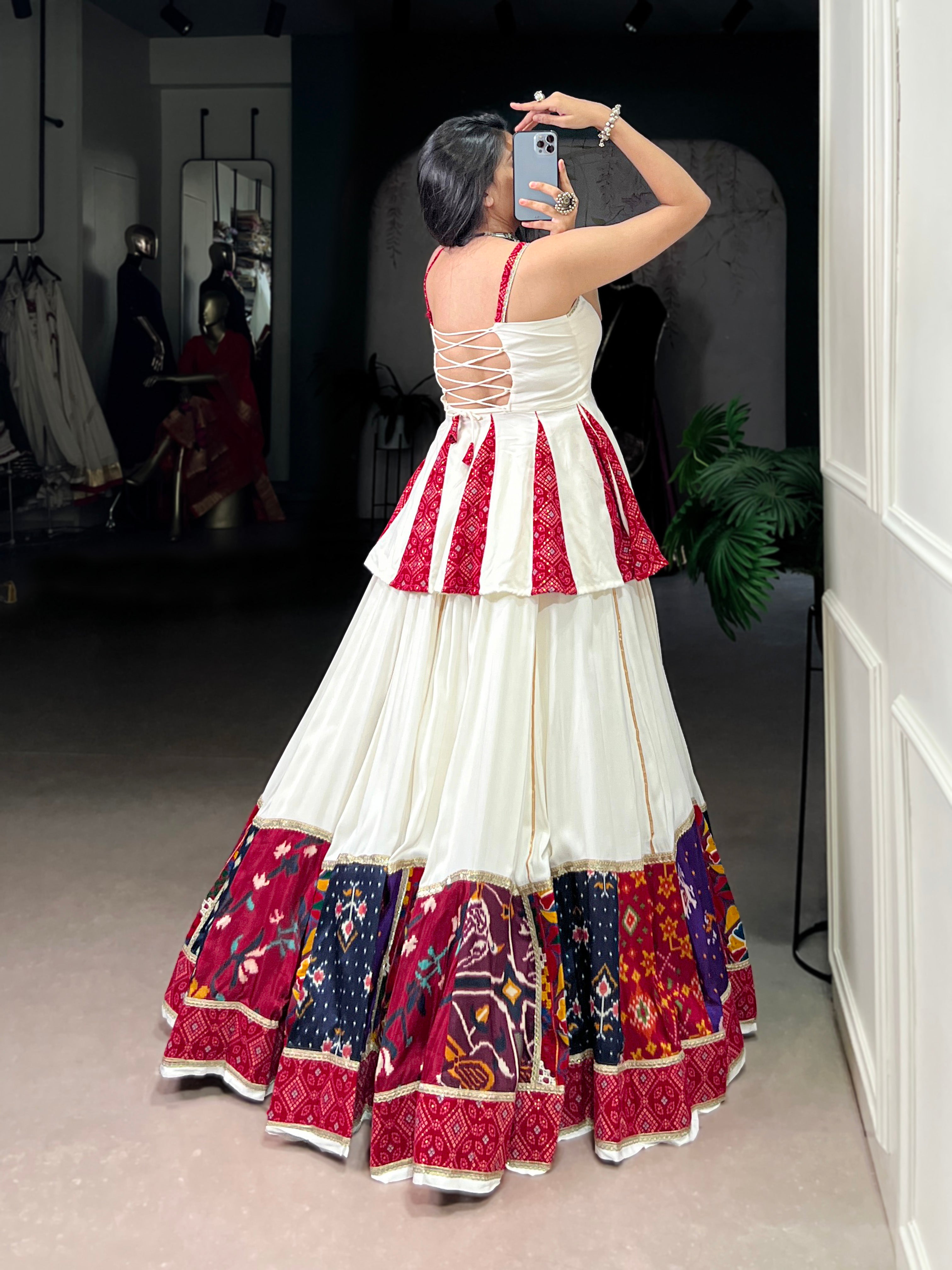 BANDHANI PRINT TRADITIONAL LEHENGA CHOLI WITH BLOUSE